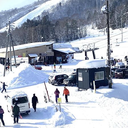 Hotel 白馬パウダーマウンテン Hakuba Exterior foto