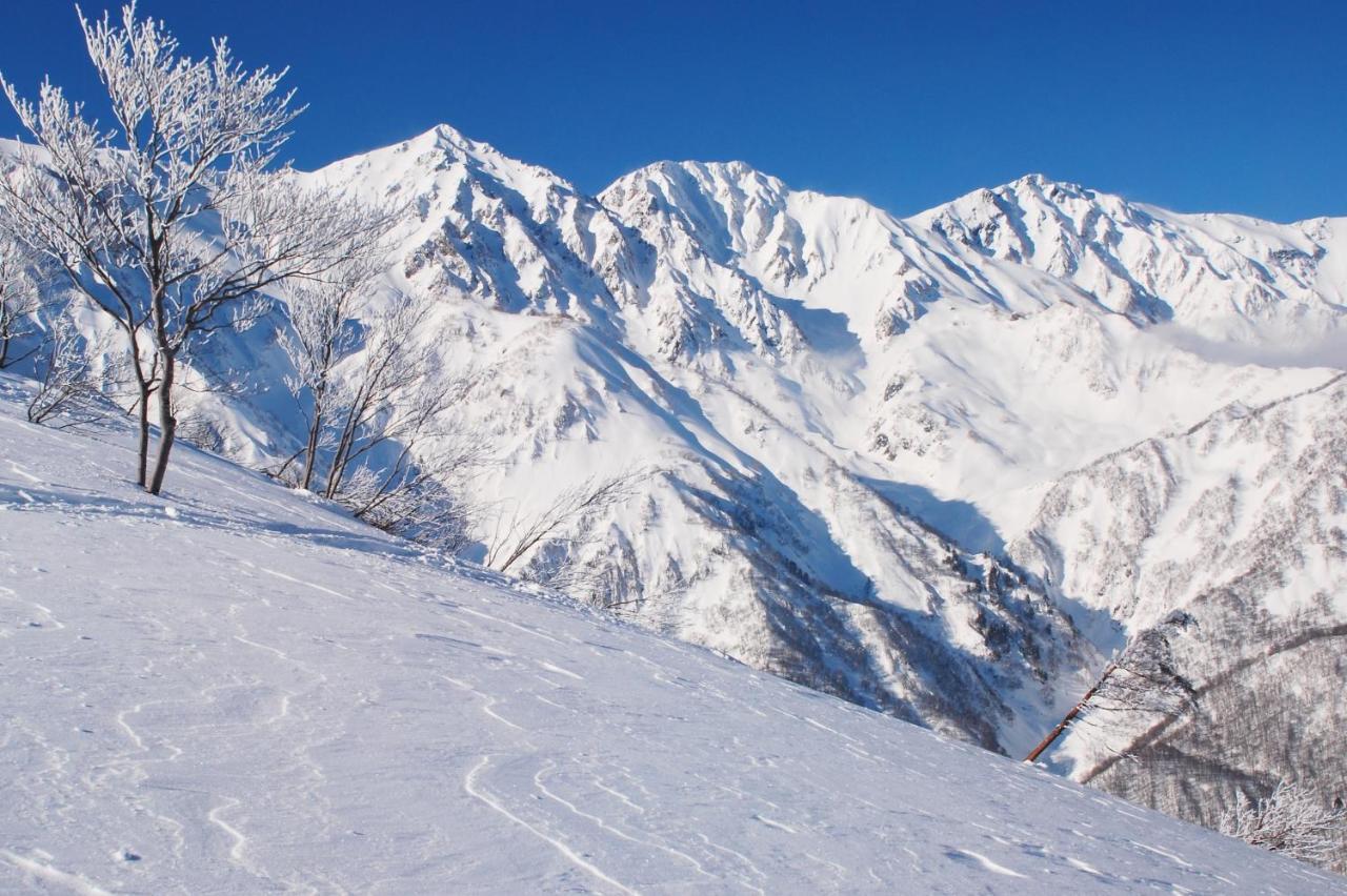 Hotel 白馬パウダーマウンテン Hakuba Exterior foto